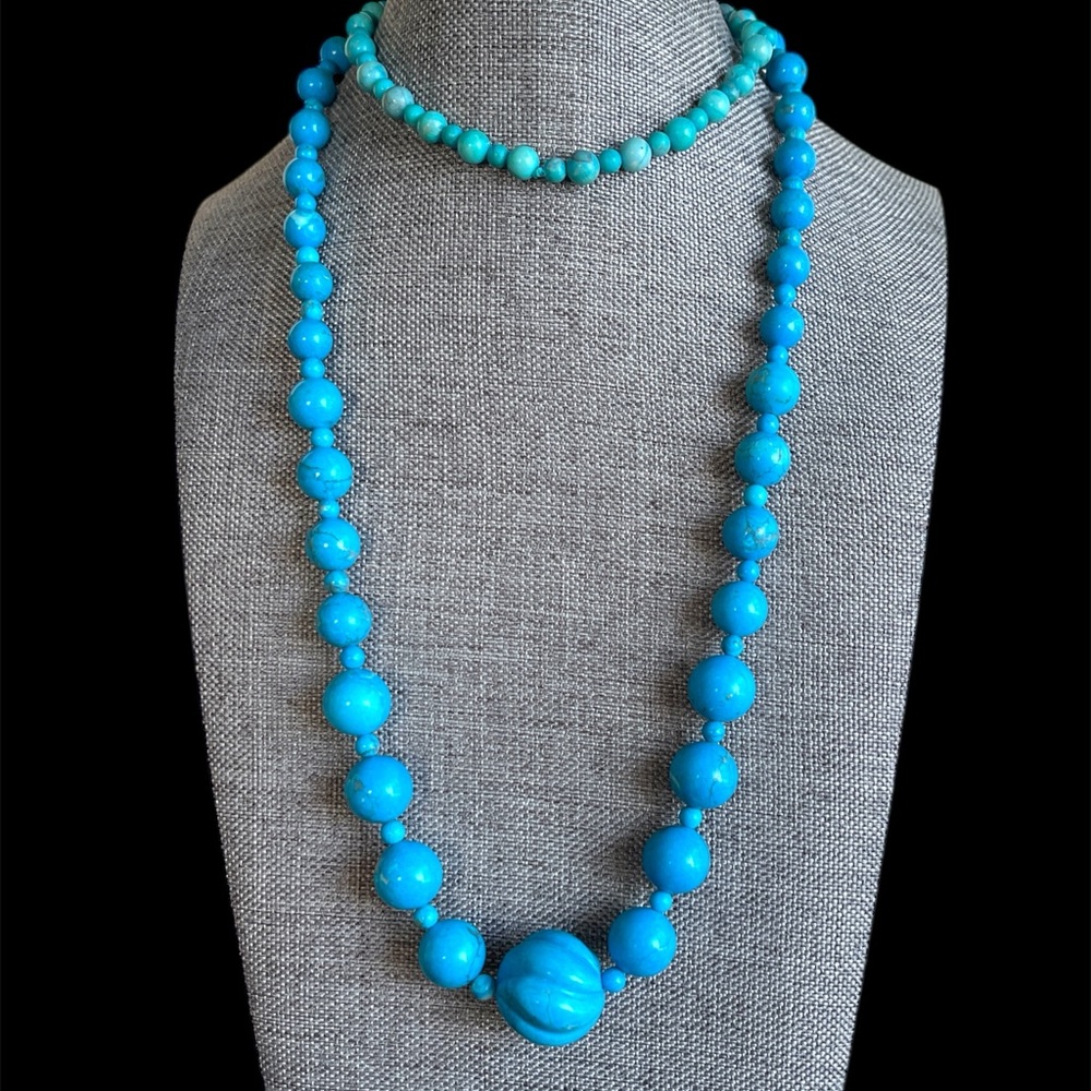 Vintage Single Strand Dyed Howlite Beaded Necklace Blue